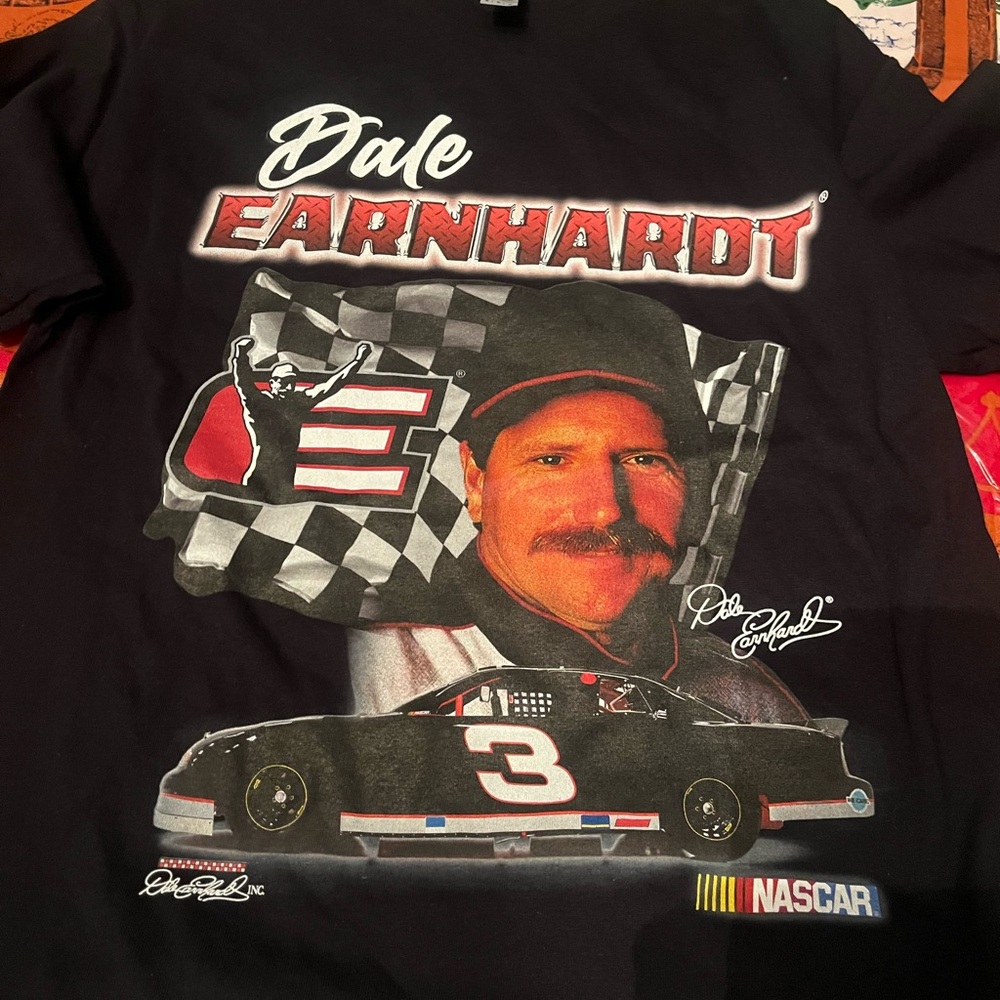 Gildan Black Heavy Cotton T-Shirt